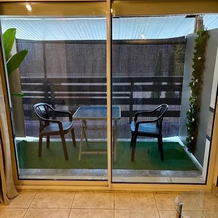 Le Cosy Mirande 第戎