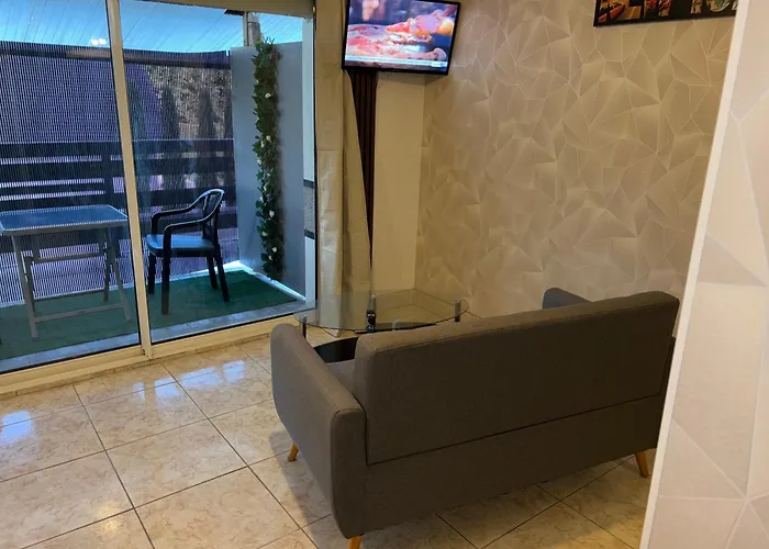 Le Cosy Mirande * Digione