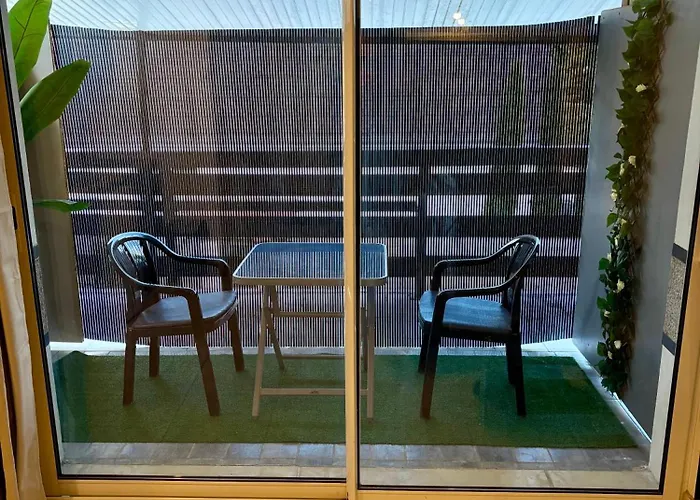 Le Cosy Mirande ディジョン